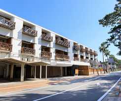 Hotel Shirahamakan