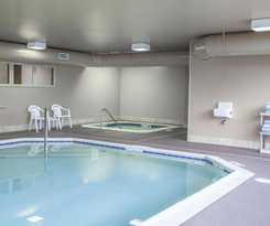 Hotel Comfort Suites Elgin