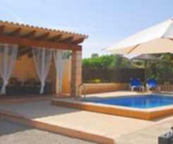  VILLA SA TANCA DEN PERA