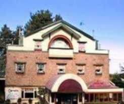Clarendon and Guesthouse