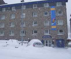 Somriu Vall Ski Hotel