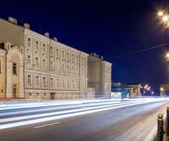 Mirros Moscow Kremlin