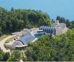 Hotel Mercury Resort