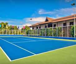 Hotel Flushing Meadows Resort and Playground