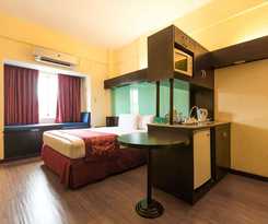Hotel Microtel By Wyndham Batangas