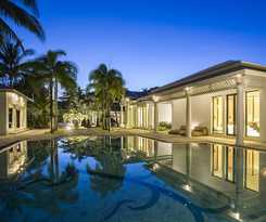 The Anda Mani Khaolak Beachfront Villas