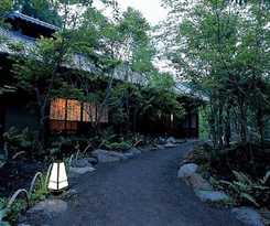 Hotel Yufuin Gettouan