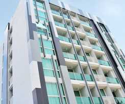 United Residence Ekamai Bangkok