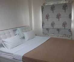 White House Asoke Sukhumvit 18