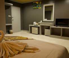 The Little Moon Residence