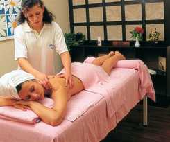 Hotel Adorahotel and Resort