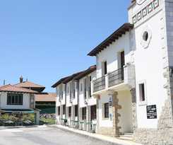  Apartamentos El Cardeo