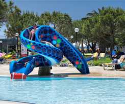 Hotel Batihan Beach Resort and Spa