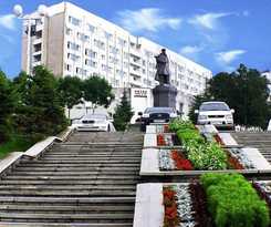 Hotel Equator