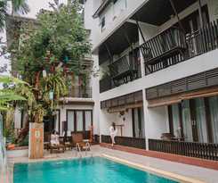 Hotel Baan Huen Phen