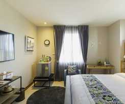 Chala Number 2 Art and Gallery House