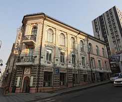Hotel Versailles
