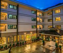 De Hug and Residence