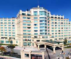 Hotel Mega Palace