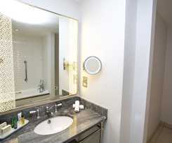 Hotel The Waldorf Hilton, London