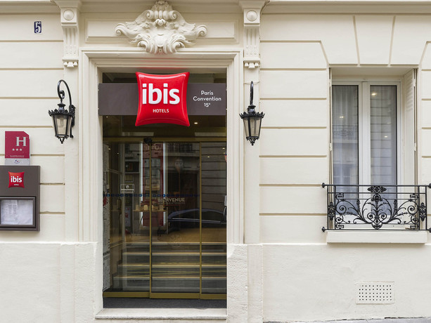 Ibis Paris Vaugirard Porte de Versailles Hotel