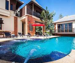 Beverly Thai House Pool Villa