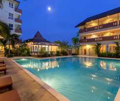 Chaiyapruek Suites