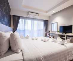 Hotel Juntra Resort and