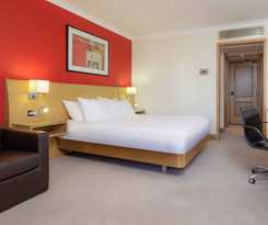 DoubleTree by Hilton Manchester Airport