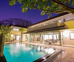 Villa Navin Resort