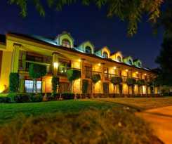 Hotel Best Western Plus Raffles Inn and Suites