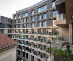 Emerald Downtown Suites