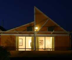 Hotel Caba&ntilde;as Marina House