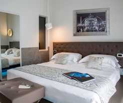 Montenapoleone Suites