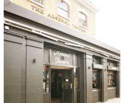 Arsenal Tavern Backpackers