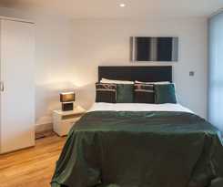 St George Wharf Apartments
