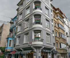  Iq Houses