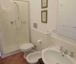 Apartamentos Tenuta Torre Rossa Farm and Apartments