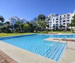 Club Jardines del Puerto