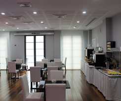 Hotel Zenit Coloquio