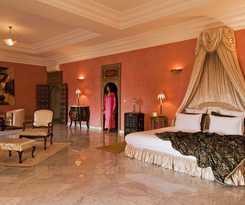 L Mansion Guest Palace