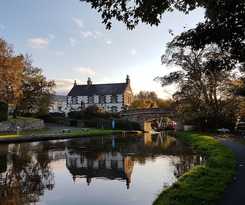 Hotel The Bridge Inn