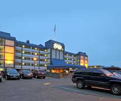 Hotel Promenade Inn and Suites Oceanfront