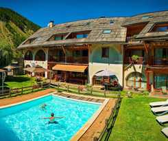 Hotel La Ferme De L'izoard