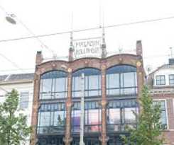 Modern Centre Apartments
