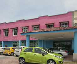 Hotel ZEN Rooms Basic Senyum Inn