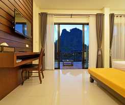 Hotel Poonsiri Resort