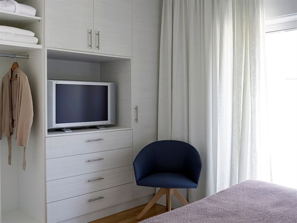 Scale Suites