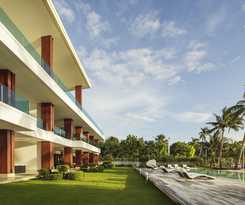 Under The Stars Luxury Apartments