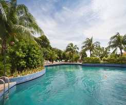 Hotel Century Bay Private Residences